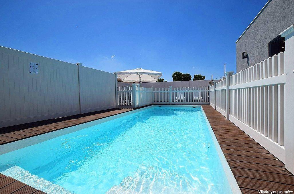 אחוזת לי ריזורט מרכז  12  נופש - וי פור ויקיישן - V for Vacation