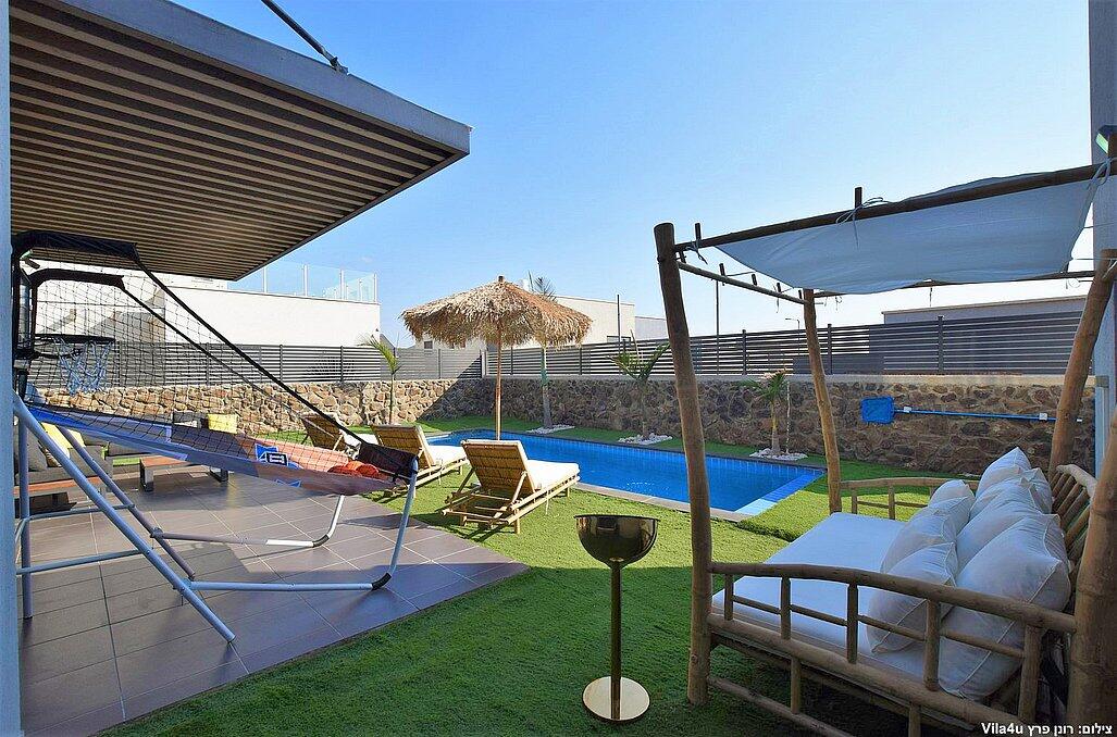 וילה מליה - Villa Melia צפון  18  נופש - וי פור ויקיישן - V for Vacation