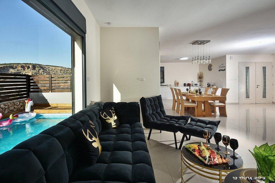 אחוזת אפנדי צפון  26  נופש - וי פור ויקיישן - V for Vacation