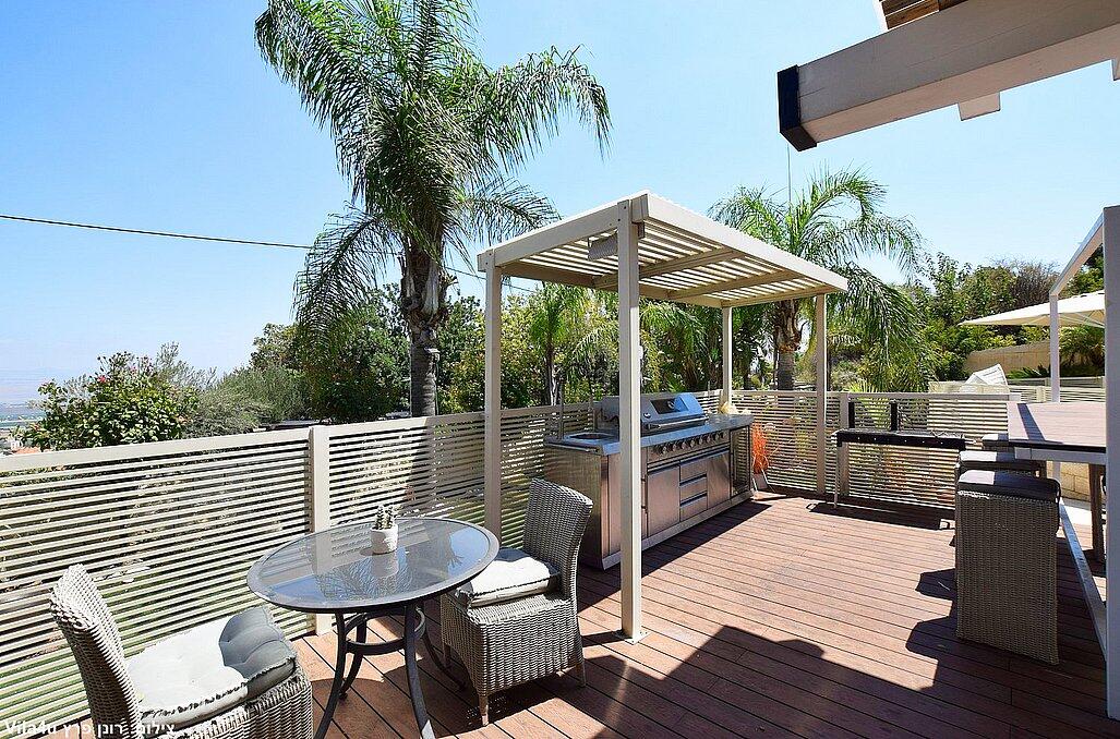 אחוזת הנרקיס 42 צפון  6  נופש - וי פור ויקיישן - V for Vacation