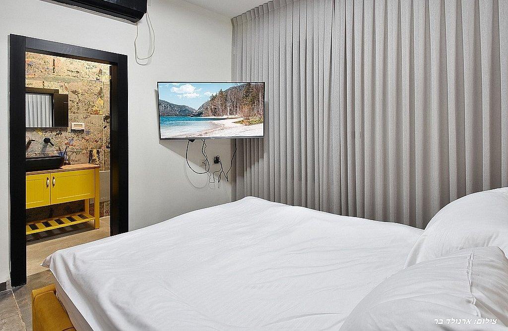 אחוזת יערה צפון  18  נופש - וי פור ויקיישן - V for Vacation