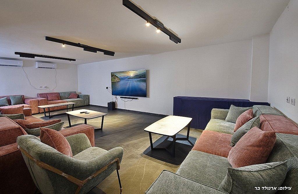 אחוזת יערה צפון  10  נופש - וי פור ויקיישן - V for Vacation