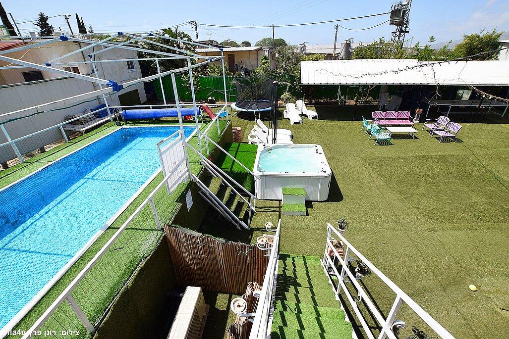 אחוזת אלונים ירכא צפון  4  נופש - וי פור ויקיישן - V for Vacation