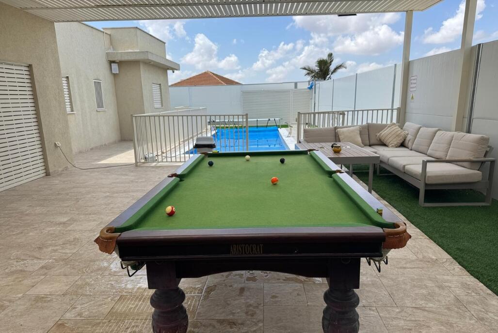 אחוזת שלמה ריזורט מרכז  35  נופש - וי פור ויקיישן - V for Vacation