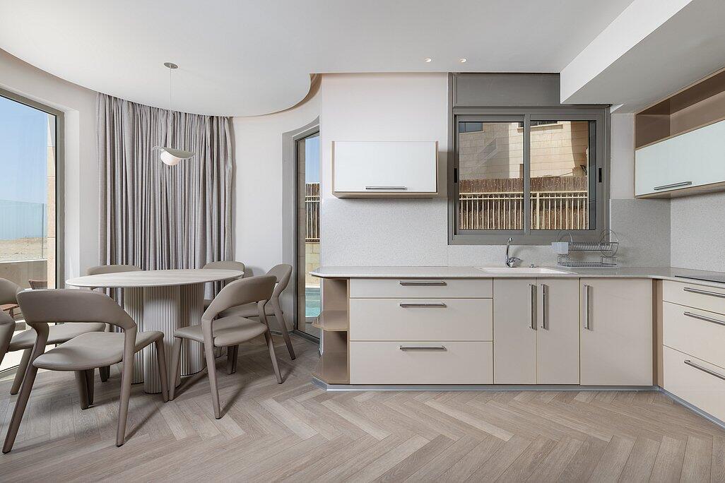 סי - Sea 40 דרום  14  נופש - וי פור ויקיישן - V for Vacation