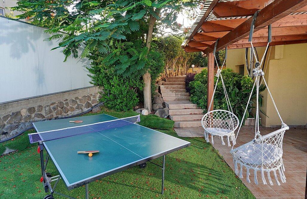 שלווה במושבה צפון  5  נופש - וי פור ויקיישן - V for Vacation