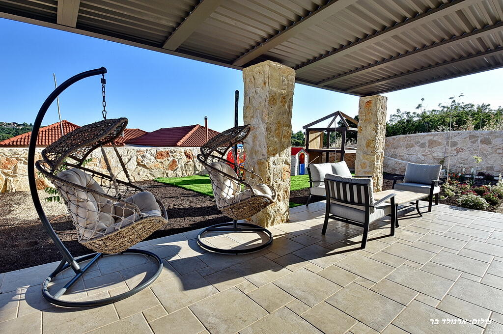 אחוזת ערמונים צפון  7  נופש - וי פור ויקיישן - V for Vacation