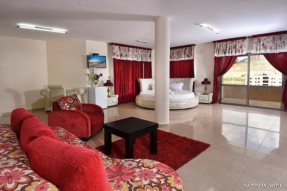 וילת המלכים צפון  25  נופש - וי פור ויקיישן - V for Vacation