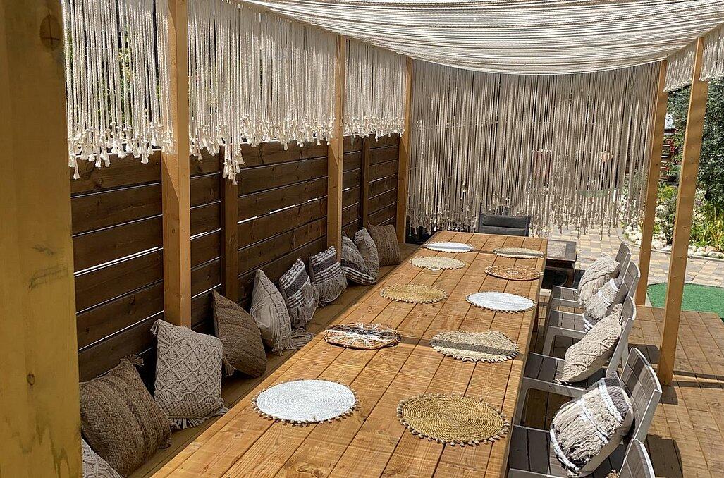 אחוזת הים נתניה מרכז  14  נופש - וי פור ויקיישן - V for Vacation