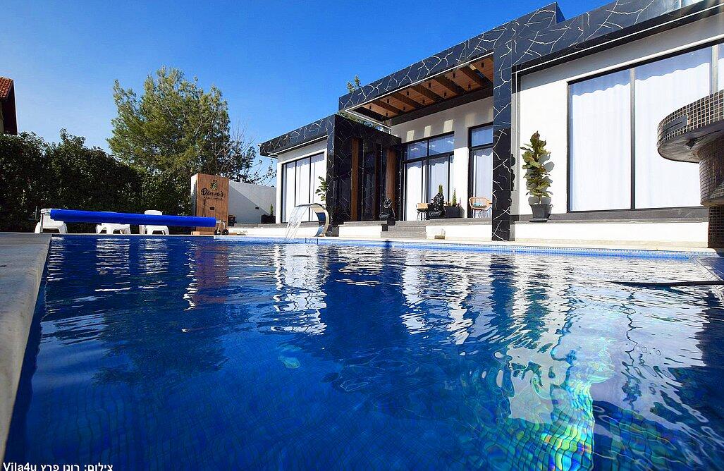 סוויטת דיאנס - dians luxury צפון  20  נופש - וי פור ויקיישן - V for Vacation