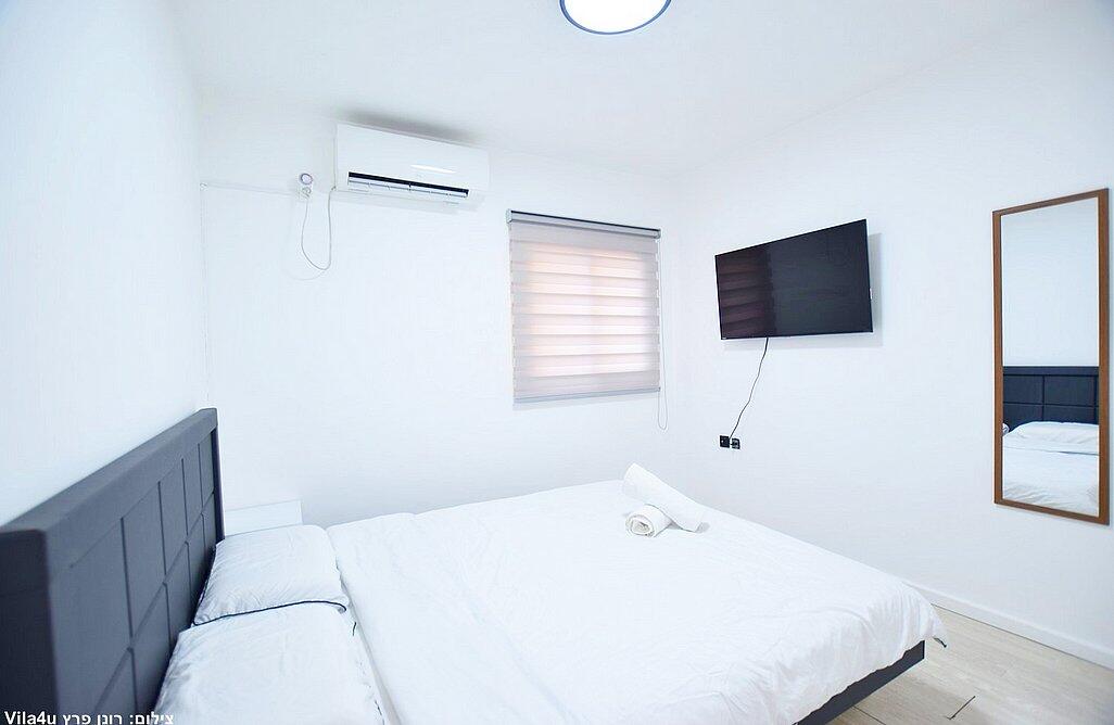 וילה בין הר לים צפון  18  נופש - וי פור ויקיישן - V for Vacation