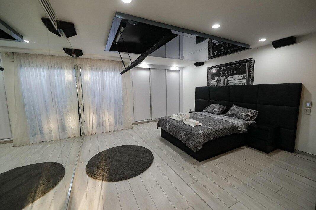 וילה בנגמין על הים מרכז  18  נופש - וי פור ויקיישן - V for Vacation