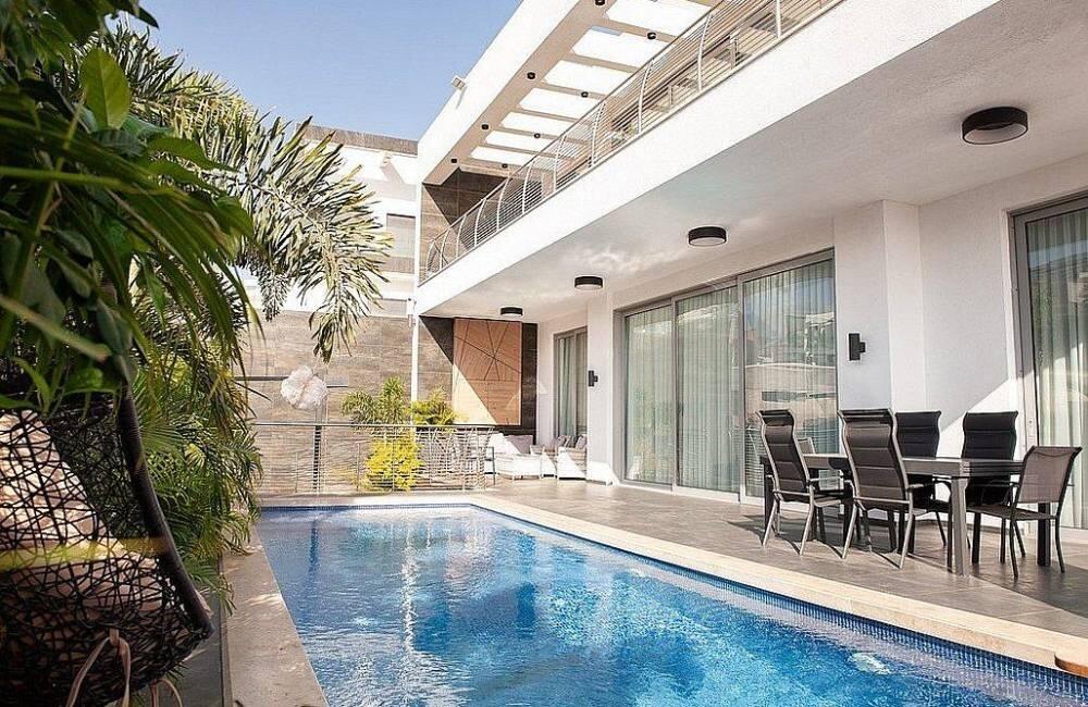 וילה רויאל הום אילת דרום  21  נופש - וי פור ויקיישן - V for Vacation