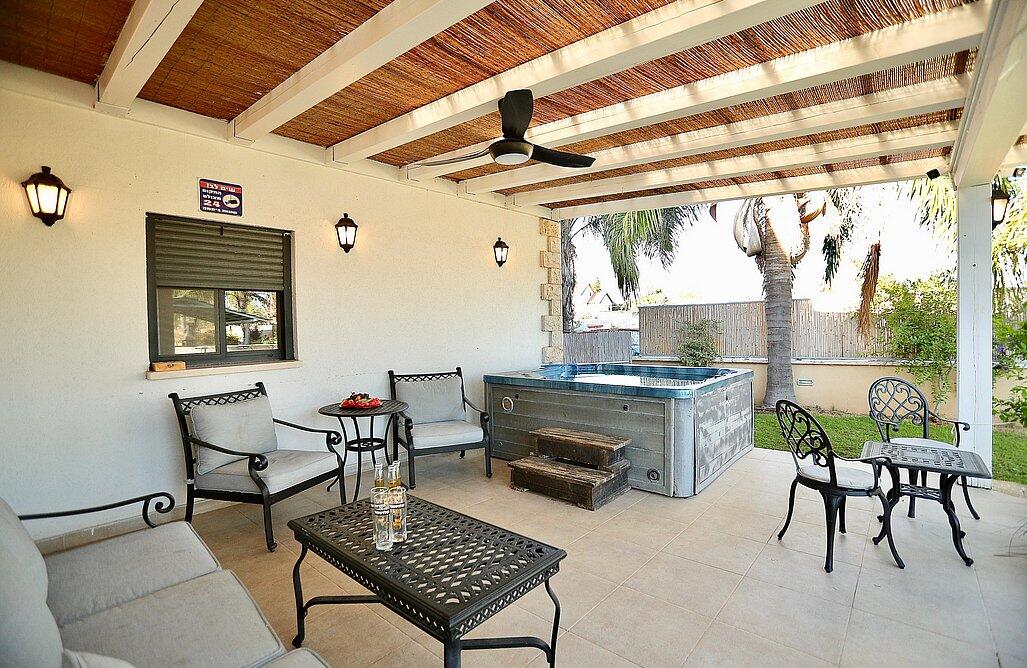 בית נופש בגלבוע צפון  34  נופש - וי פור ויקיישן - V for Vacation