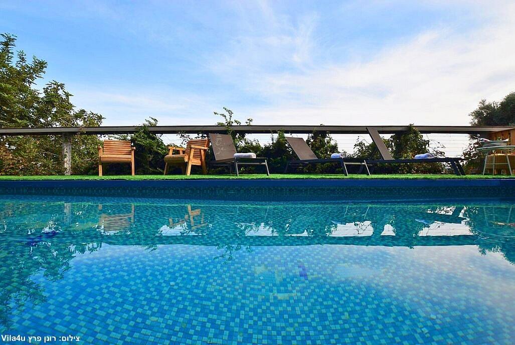 וילה בלו ביי צפון  4  נופש - וי פור ויקיישן - V for Vacation