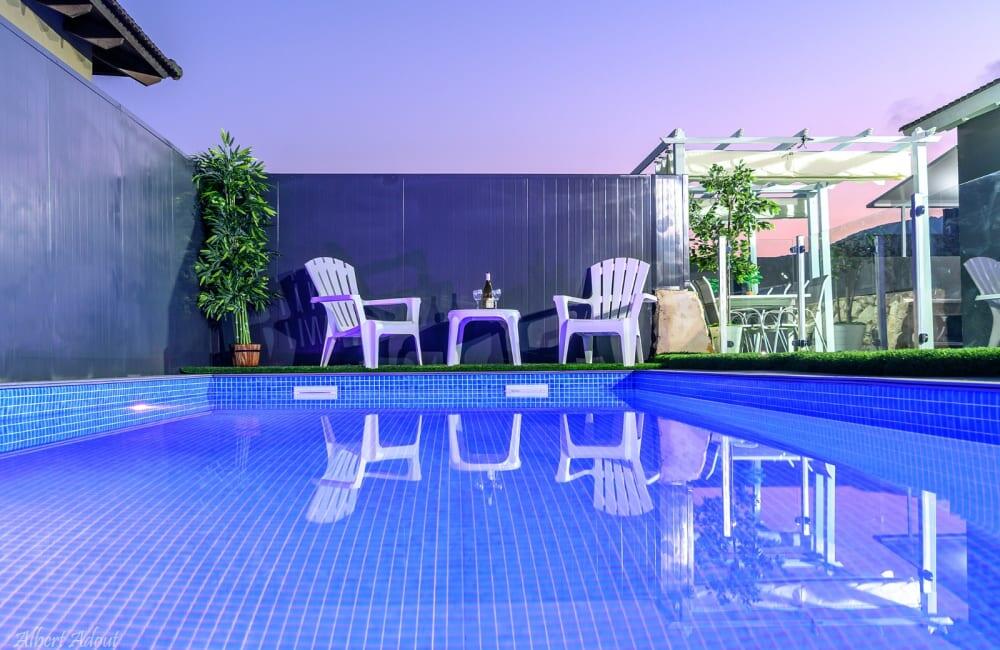 וילה דיאמנטה צפון  22  נופש - וי פור ויקיישן - V for Vacation