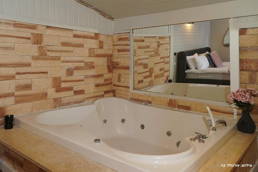 אחוזת נוף אכזיב צפון  21  נופש - וי פור ויקיישן - V for Vacation