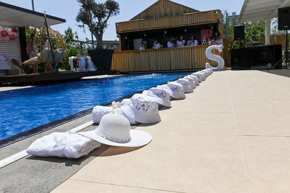 אחוזת וילוקס - Vilux מרכז  20  נופש - וי פור ויקיישן - V for Vacation