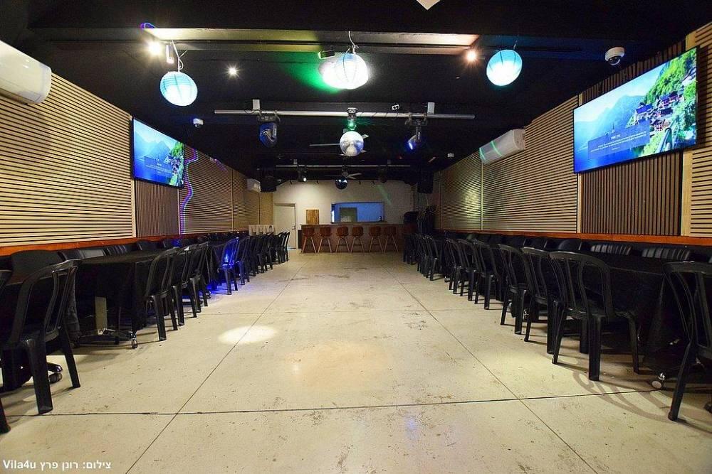 זאקיז מרכז  14  לופט 4 יו