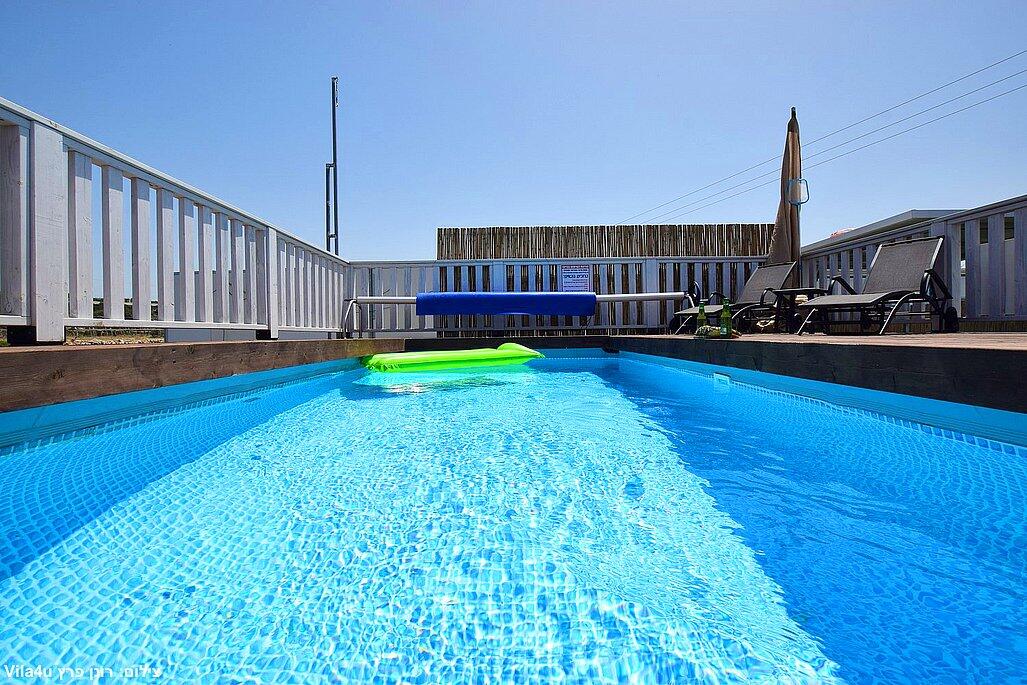 סאן סוויט צפון  20  נופש - וי פור ויקיישן - V for Vacation