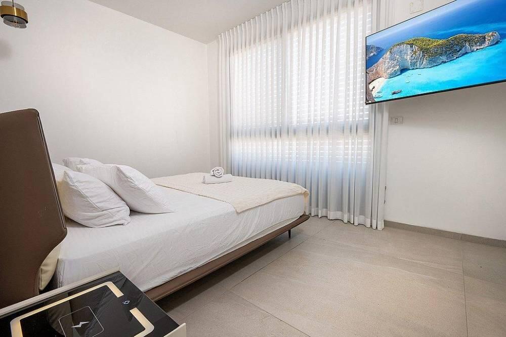 וילה רויאל טווינס בוטיק צפון  34  נופש - וי פור ויקיישן - V for Vacation