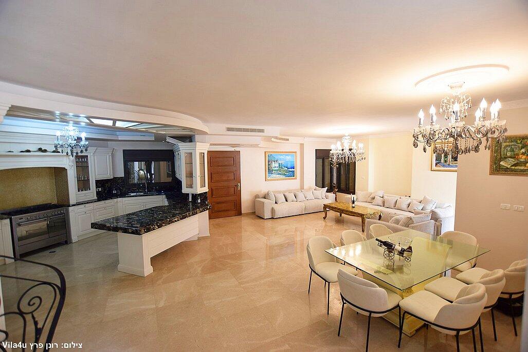 וילה רוז פרימיום צפון  10  נופש - וי פור ויקיישן - V for Vacation