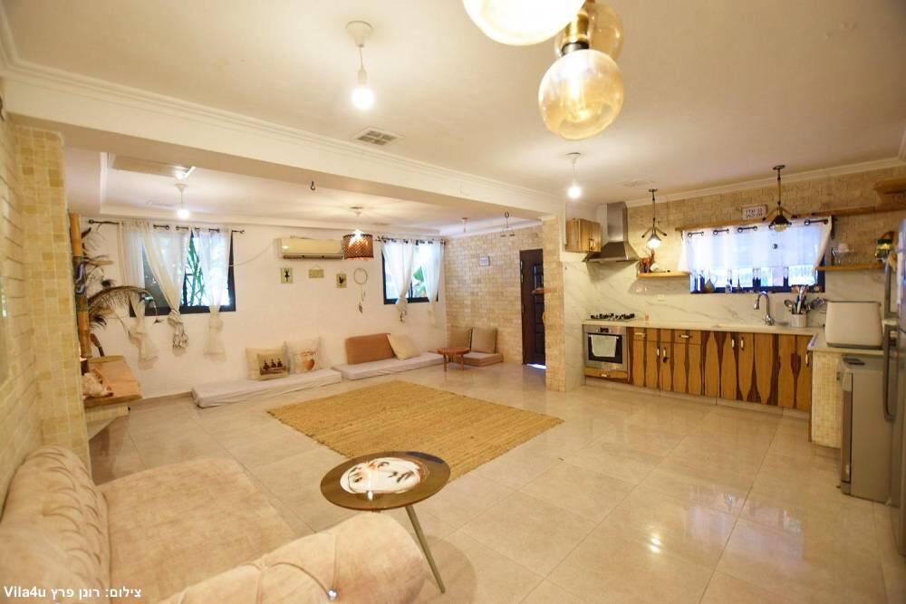 אלוהה האוס - Aloha House מרכז  17  נופש - וי פור ויקיישן - V for Vacation