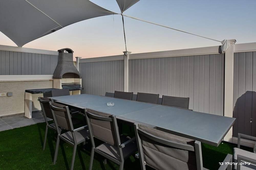 וילה הראל צפון  18  נופש - וי פור ויקיישן - V for Vacation