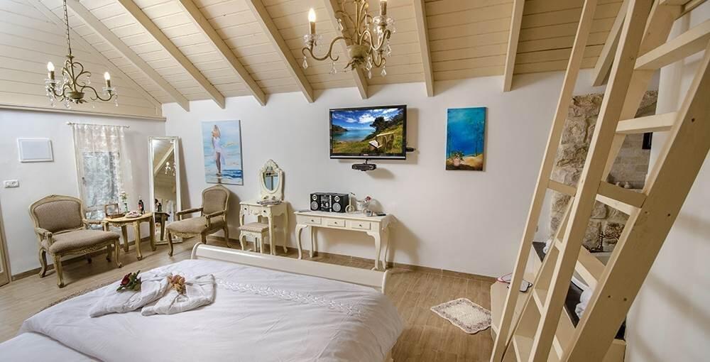 פרובנס בגן צפון  14  נופש - וי פור ויקיישן - V for Vacation