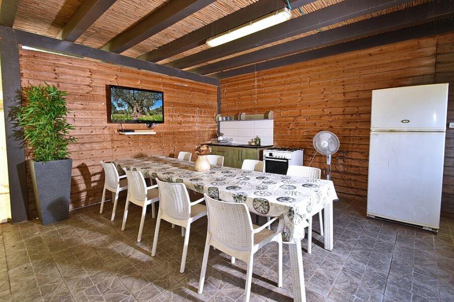 בקתות ספיר צפון  22  נופש - וי פור ויקיישן - V for Vacation