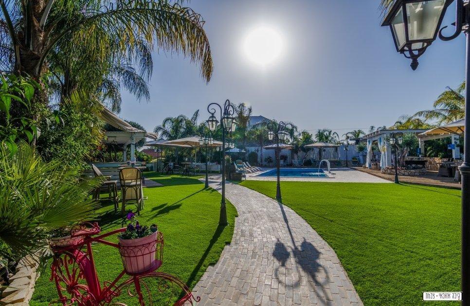 ארטמיס מרכז  4  נופש - וי פור ויקיישן - V for Vacation