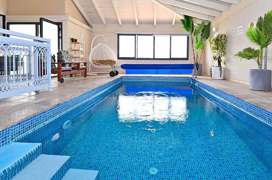 הילת השחר צפון  23  נופש - וי פור ויקיישן - V for Vacation