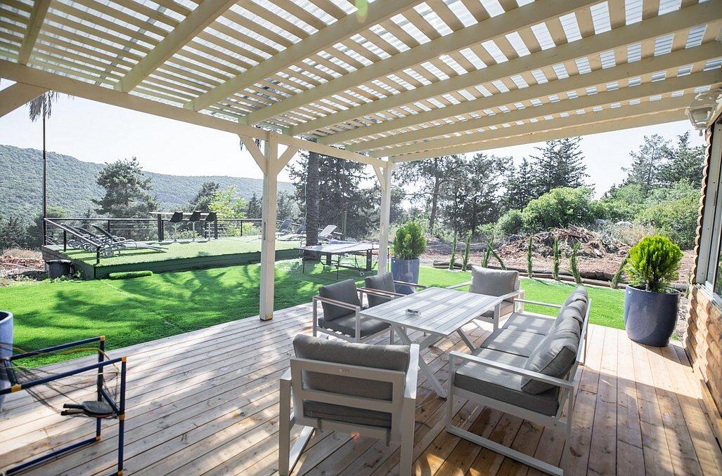 וילה רוז פרימיום לפידות צפון  18  נופש - וי פור ויקיישן - V for Vacation