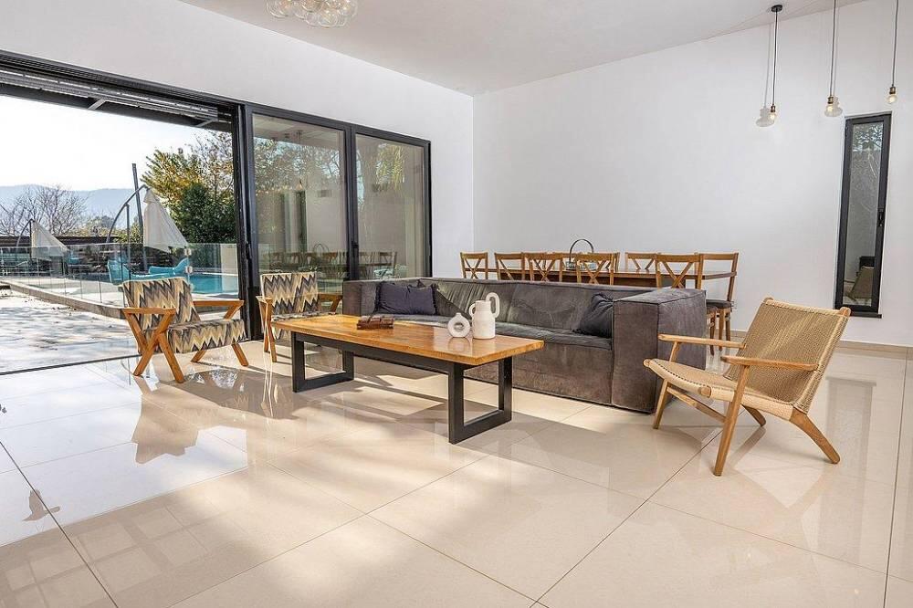 וילה שירת הנחל צפון  9  נופש - וי פור ויקיישן - V for Vacation