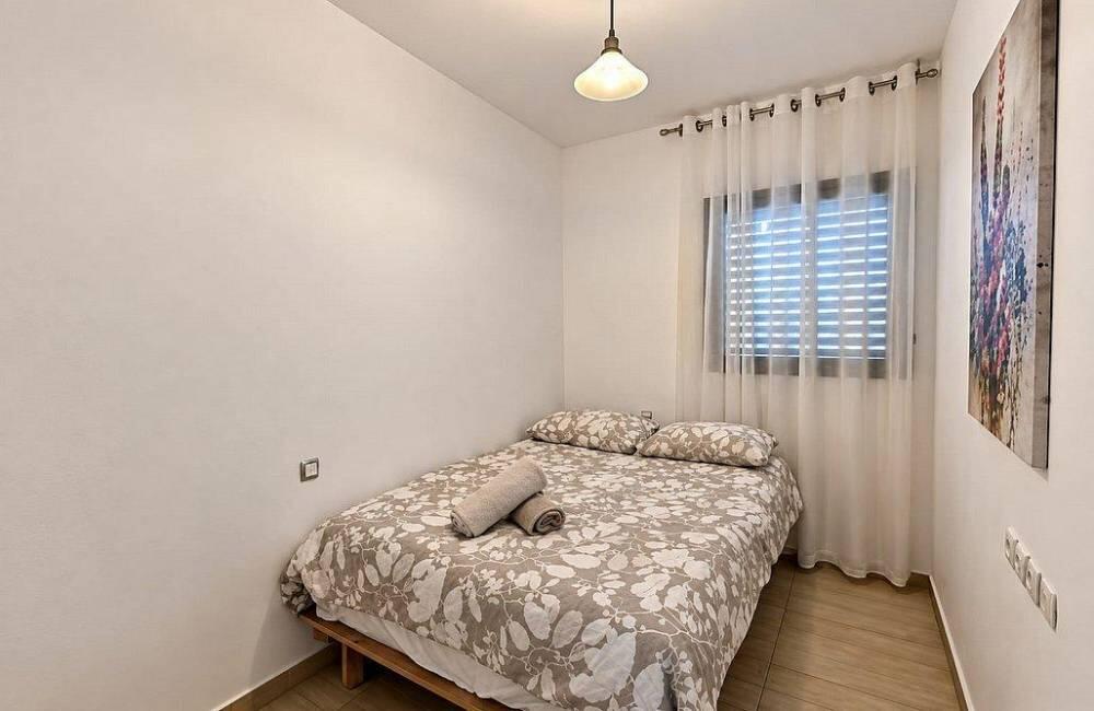 וילה ארינס - Villa Arins דרום  8  נופש - וי פור ויקיישן - V for Vacation