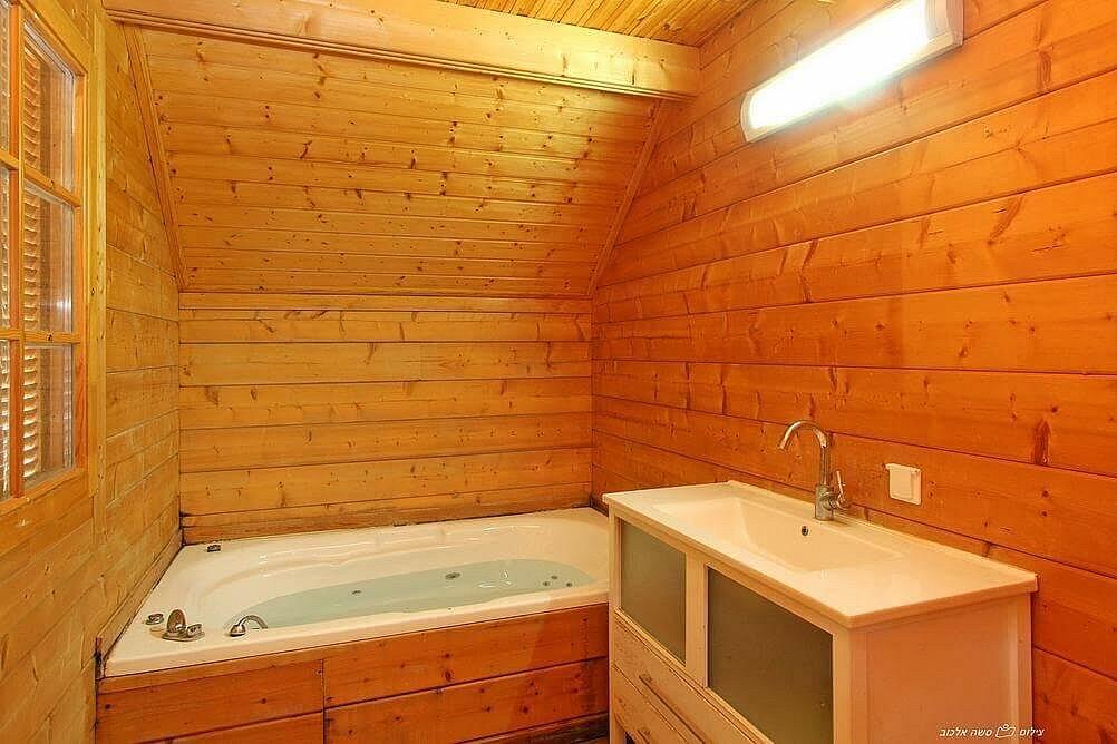 אחוזת הים נתניה מרכז  10  נופש - וי פור ויקיישן - V for Vacation