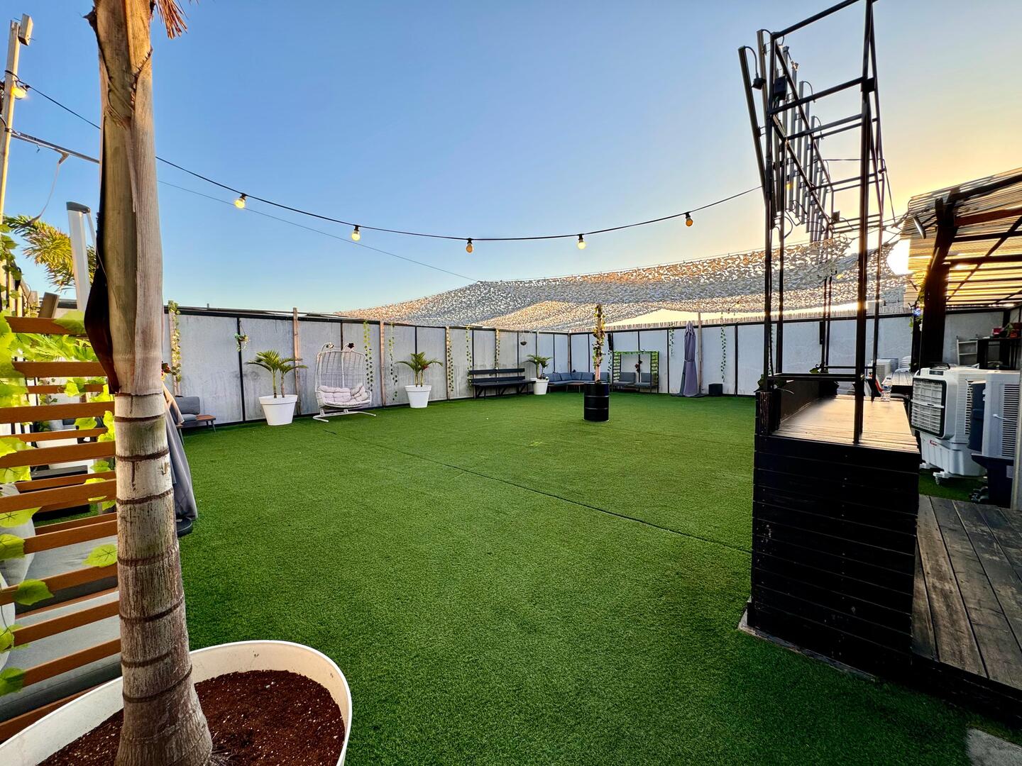 סקיי רוף - Sky Roof מרכז  4  לופט 4 יו