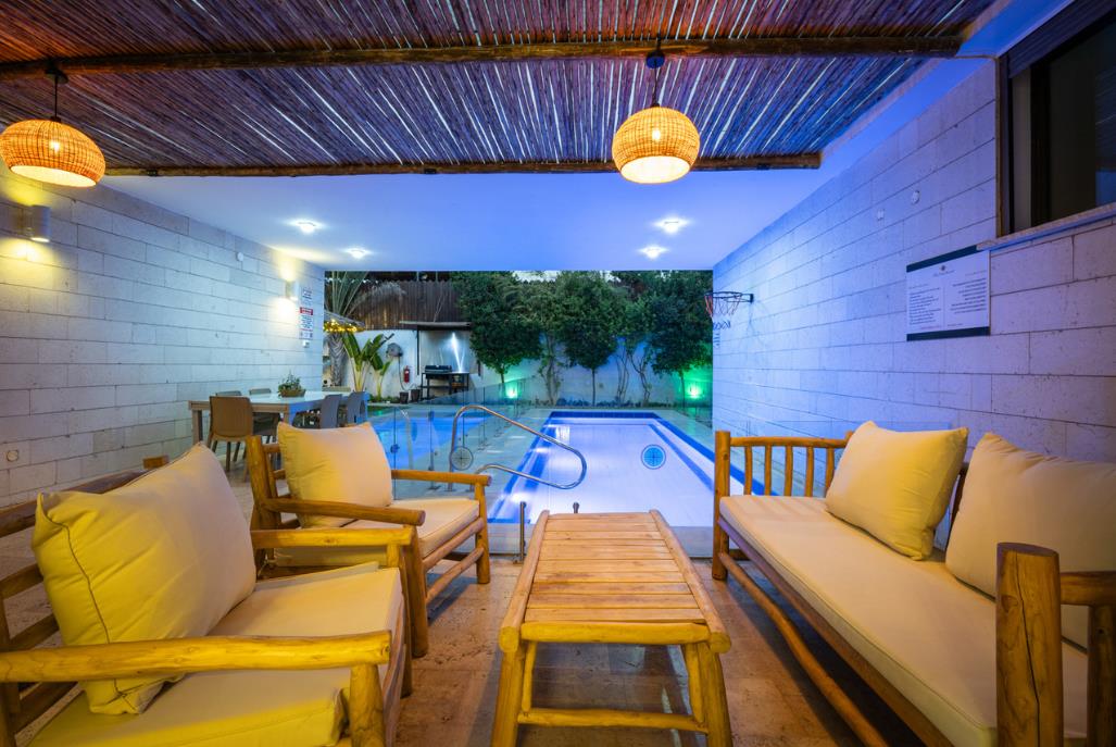 אלה סאן אילת דרום  40  נופש - וי פור ויקיישן - V for Vacation