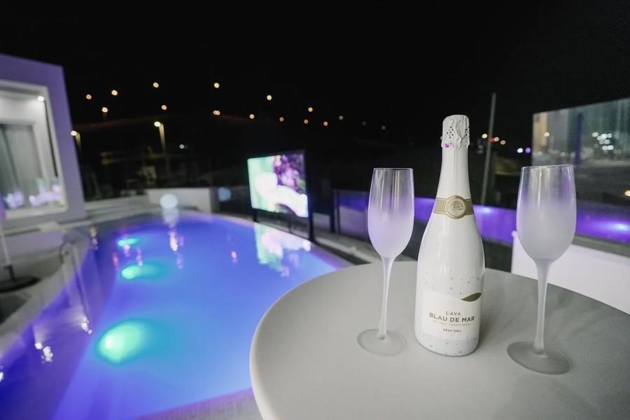 אגם החלומות ים המלח דרום  21  נופש - וי פור ויקיישן - V for Vacation