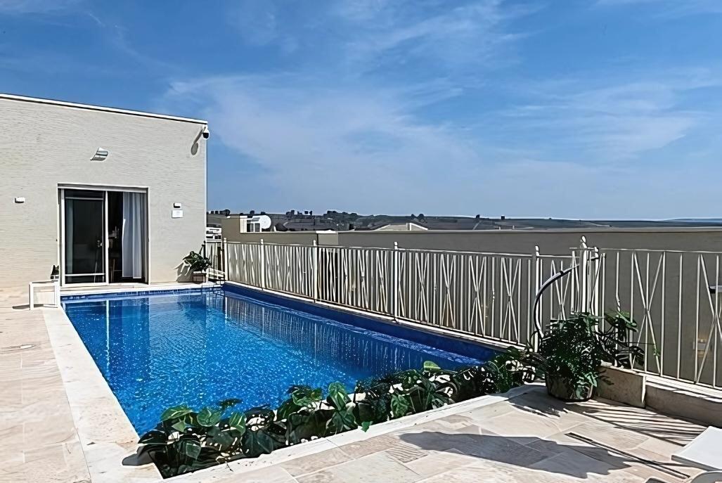 Peak Boutique Suites - סוויטות פיק צפון  39  נופש - וי פור ויקיישן - V for Vacation