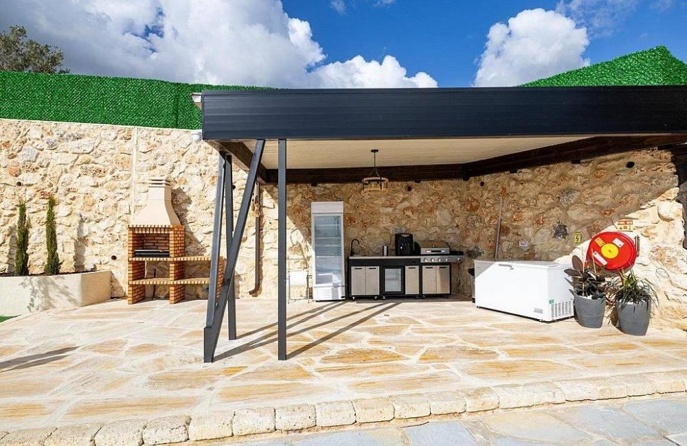 וילה טוסקני בוטיק צפון  29  נופש - וי פור ויקיישן - V for Vacation