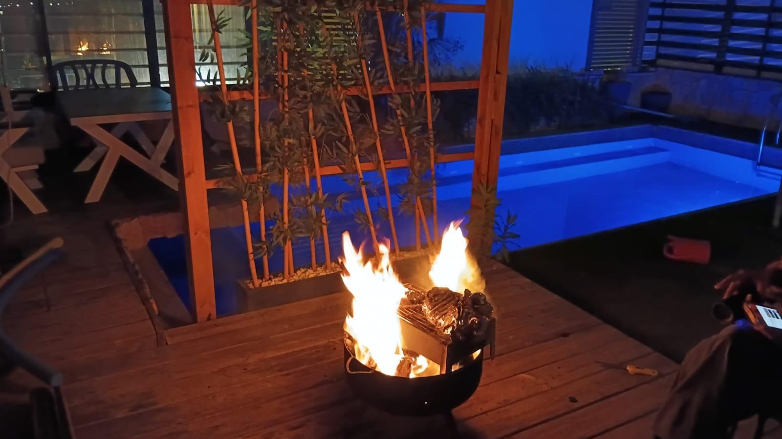 גן עדן בשרון מרכז  8  נופש - וי פור ויקיישן - V for Vacation