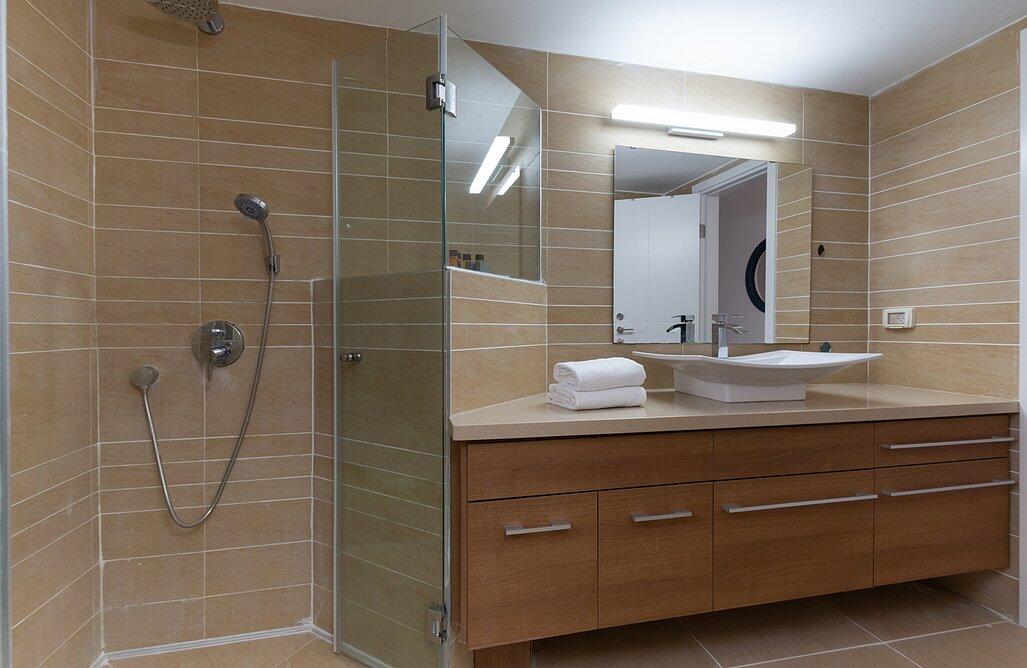 וילה על הים בראשון מרכז  16  נופש - וי פור ויקיישן - V for Vacation