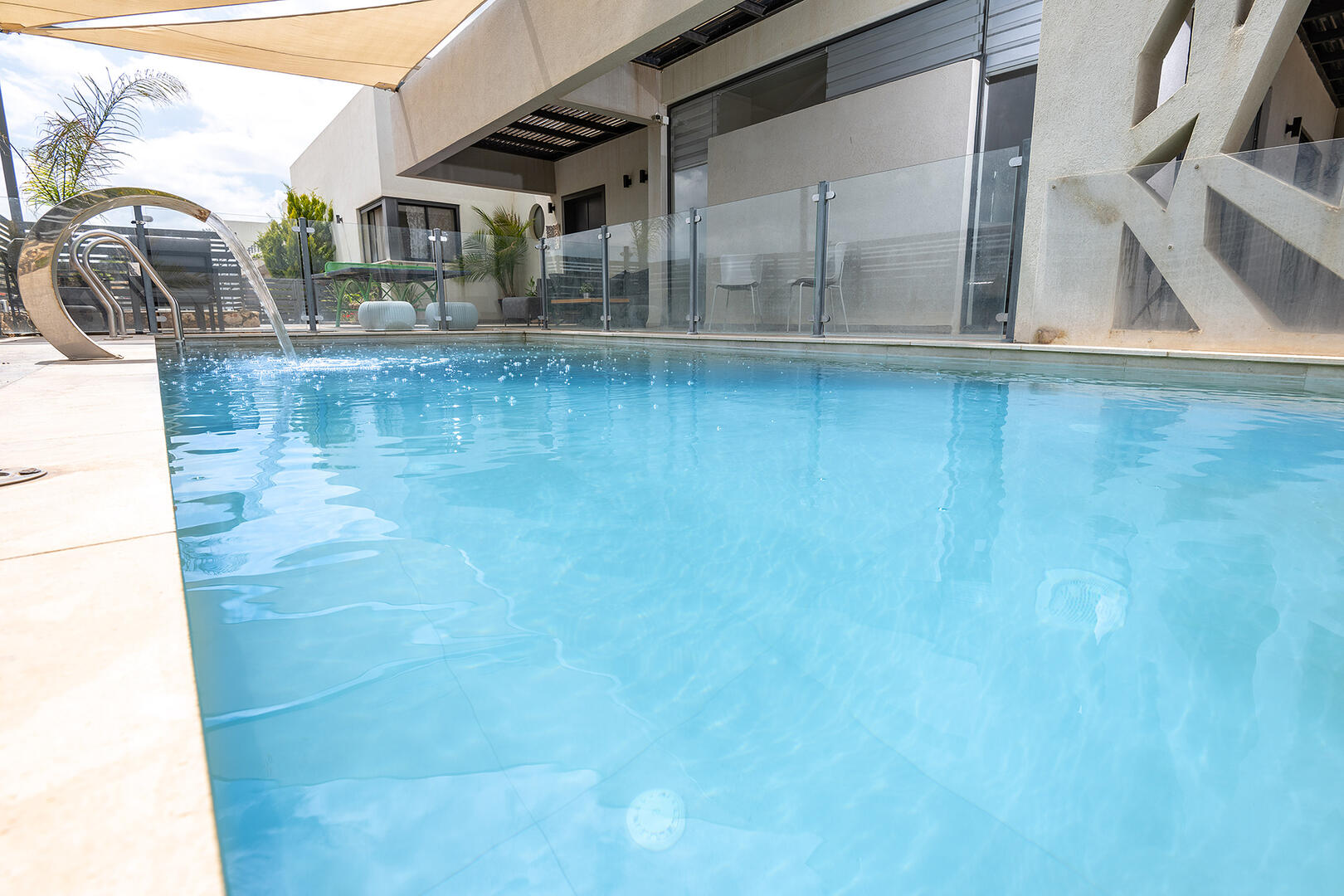 וילה תמר ראש פינה צפון  39  נופש - וי פור ויקיישן - V for Vacation