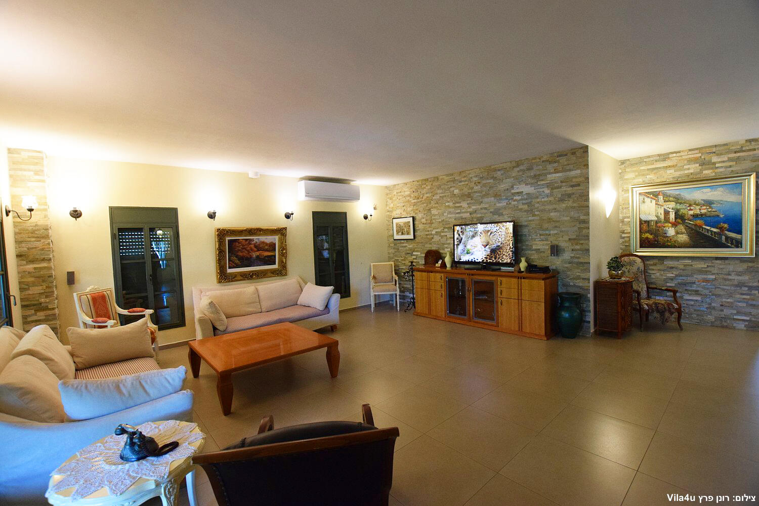 וילה מילה צפון  13  נופש - וי פור ויקיישן - V for Vacation