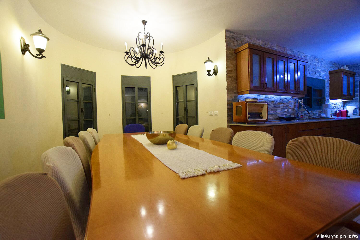 וילה מילה צפון  18  נופש - וי פור ויקיישן - V for Vacation