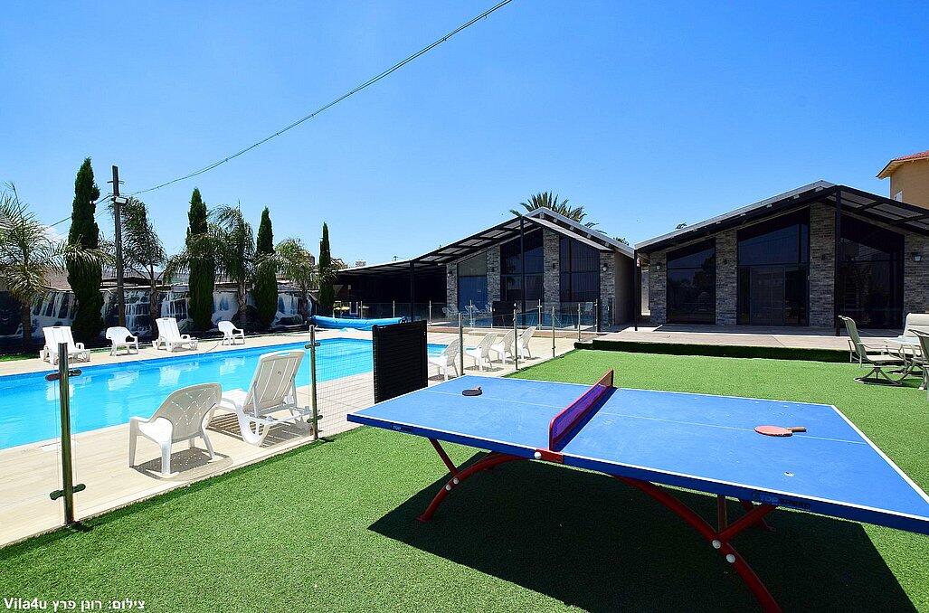 אחוזת לי-אור Li-Or צפון  18  נופש - וי פור ויקיישן - V for Vacation