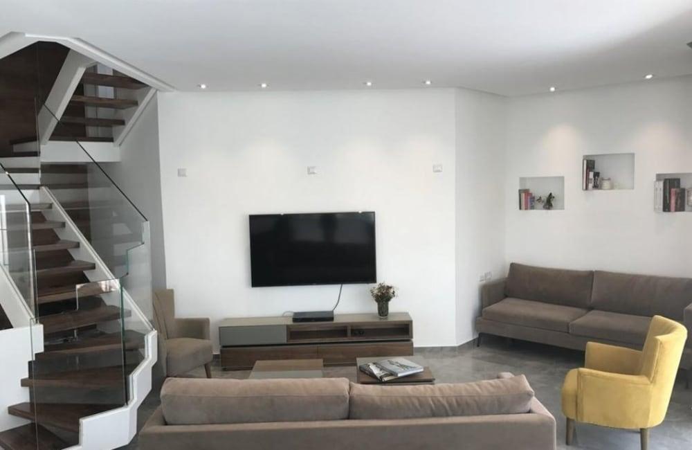 וילה גרדניה דרום  8  נופש - וי פור ויקיישן - V for Vacation