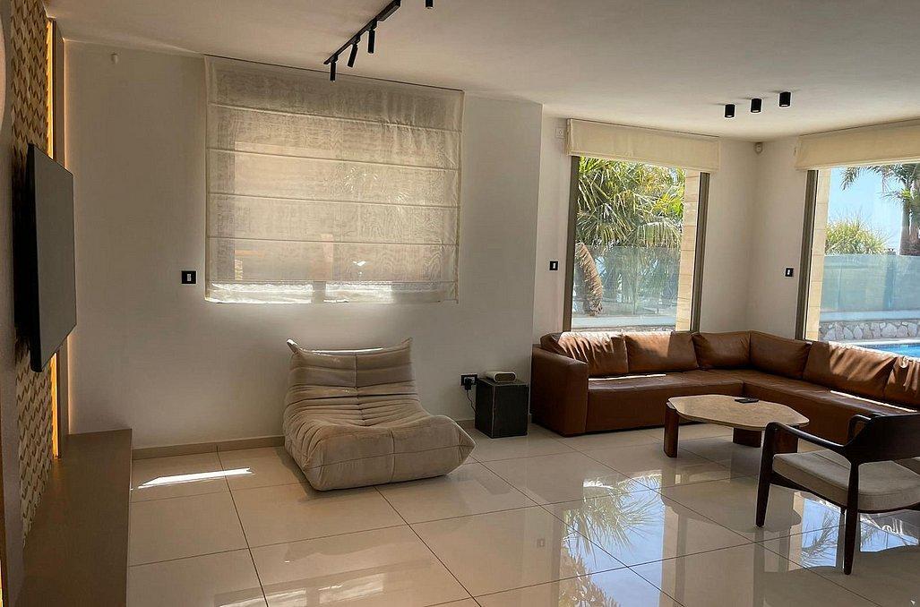 וילה רנסו דרום  8  נופש - וי פור ויקיישן - V for Vacation