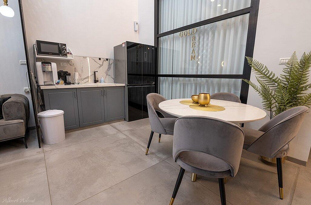 גולד דרים בוטיק צפון  9  נופש - וי פור ויקיישן - V for Vacation